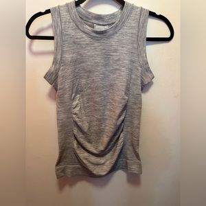 Athleta size XS Grey top